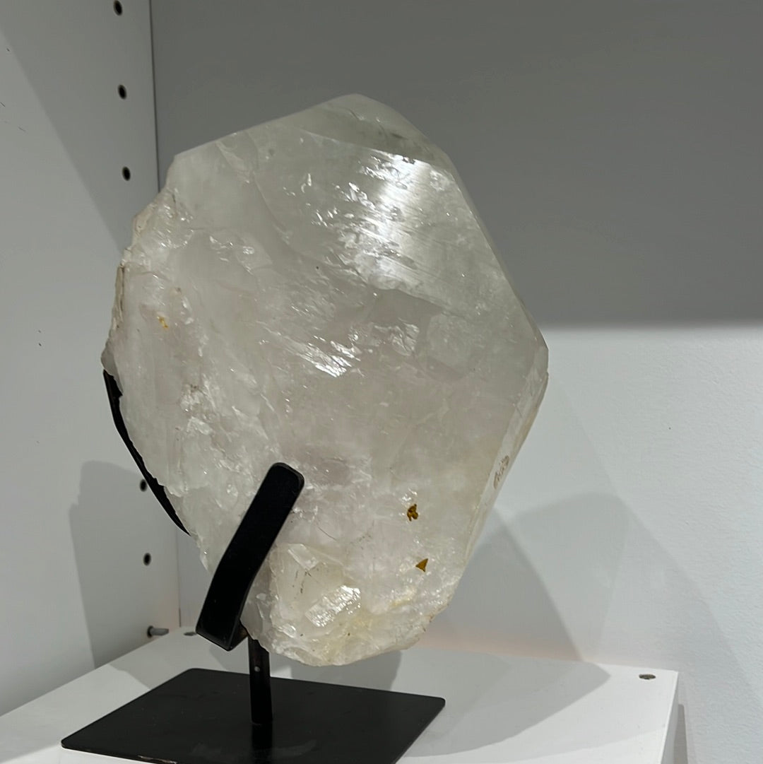 Quartz Point Custom Stand