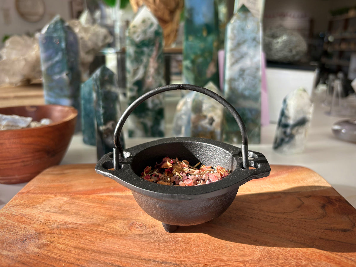 Cast Iron Mini Cauldron