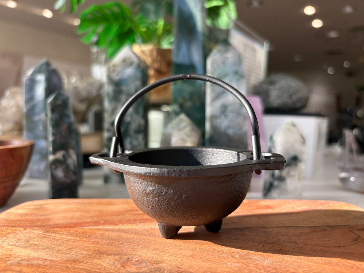 Cast Iron Mini Cauldron