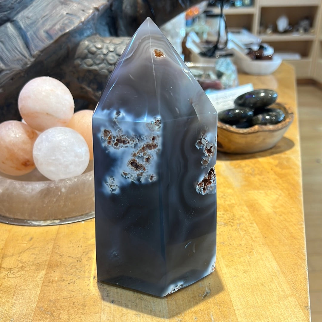 Orca Agate Display