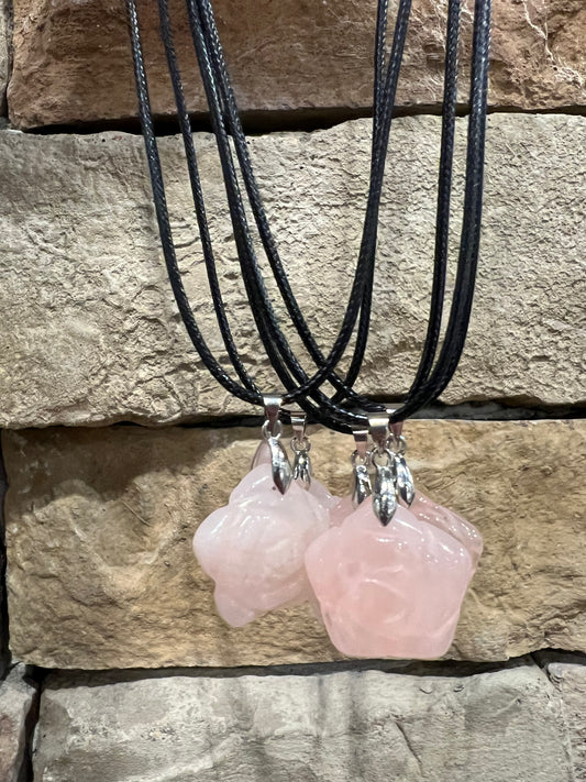 Rose Quartz Flower Necklace