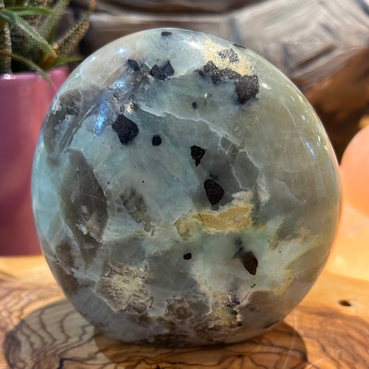 Garnierite Freeform