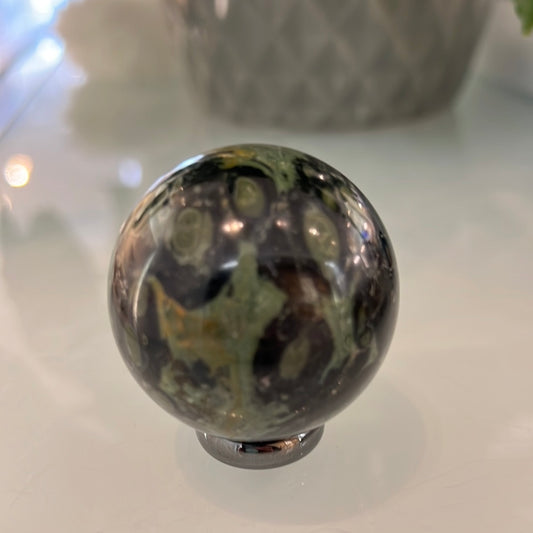 Kambaba Jasper Sphere