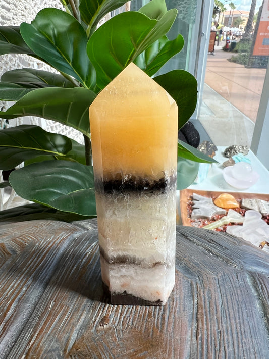 Yellow Calcite Tower With Chalcedony