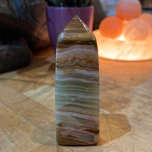 Banded Onyx Tower