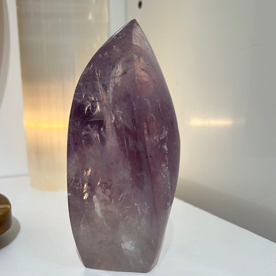 Amethyst Flame With Hollandite Inclusions
