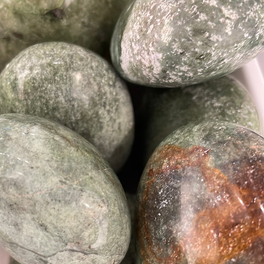 Green Aventurine Palm Stone
