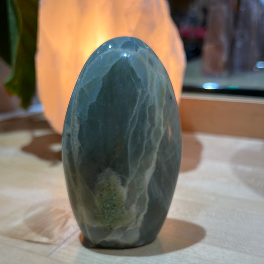 Garnierite Freeform