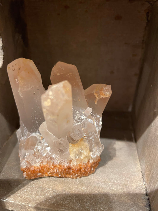 Quartz Cluster