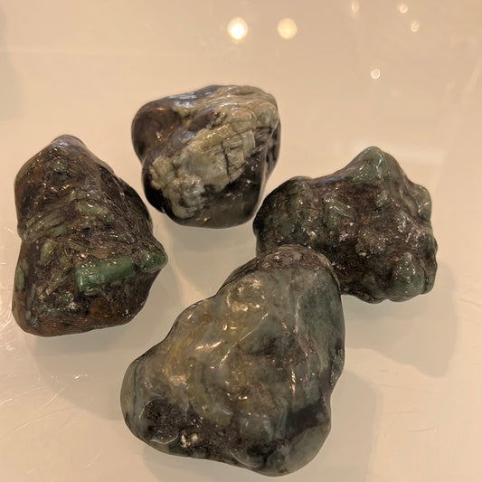 Emerald In Matrix Chunk